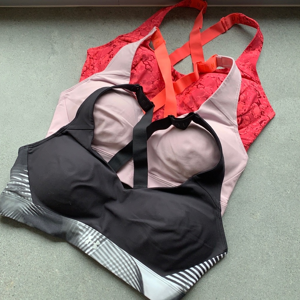 Lot of 3 Under Armour sports bras, size L